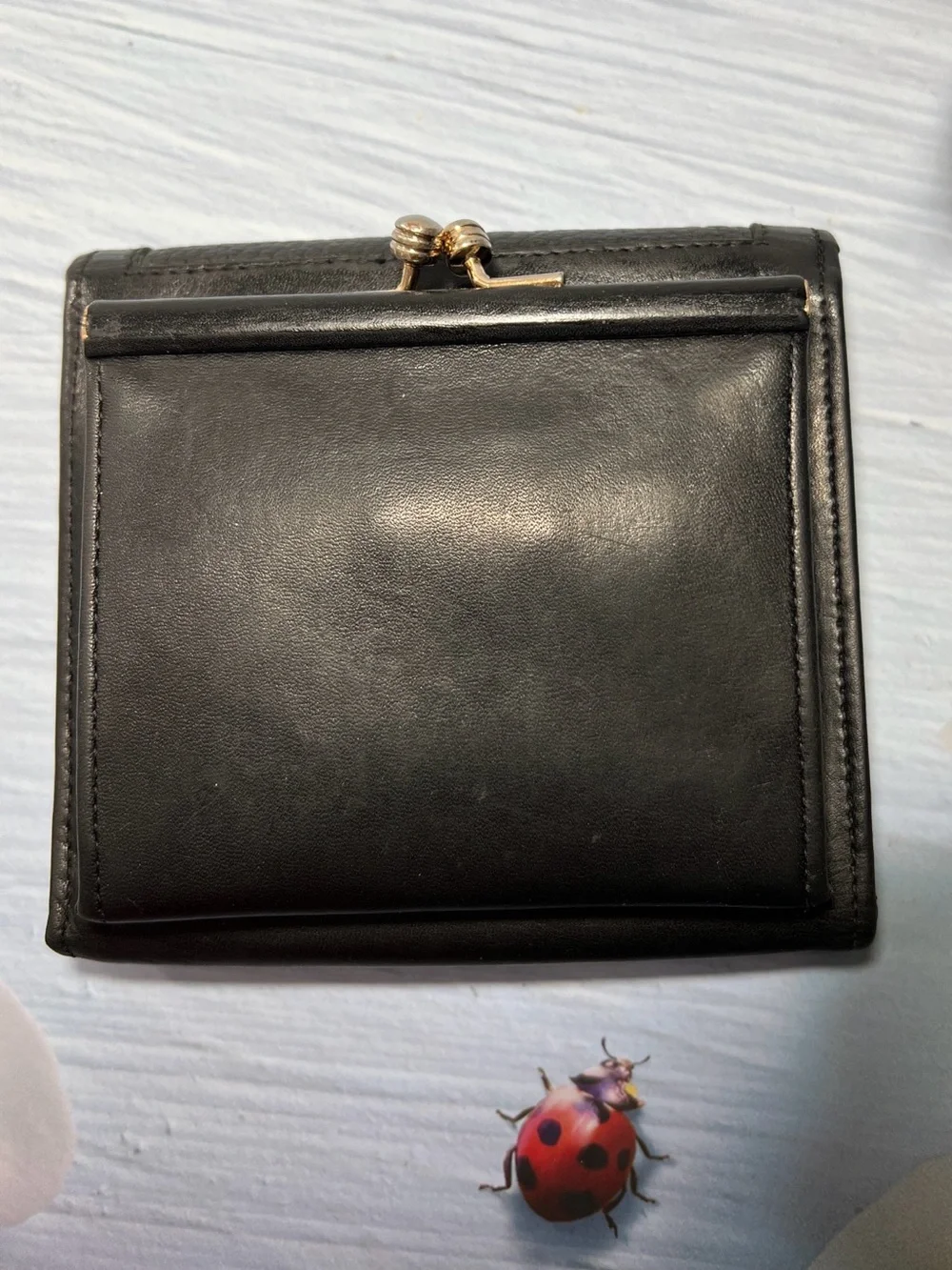 🦆 DOONEY & BOURKEY 90’S AWL PEBBLE TRIFOLD BLACK KISSLOCK POUCH COIN BAG VINTAGE